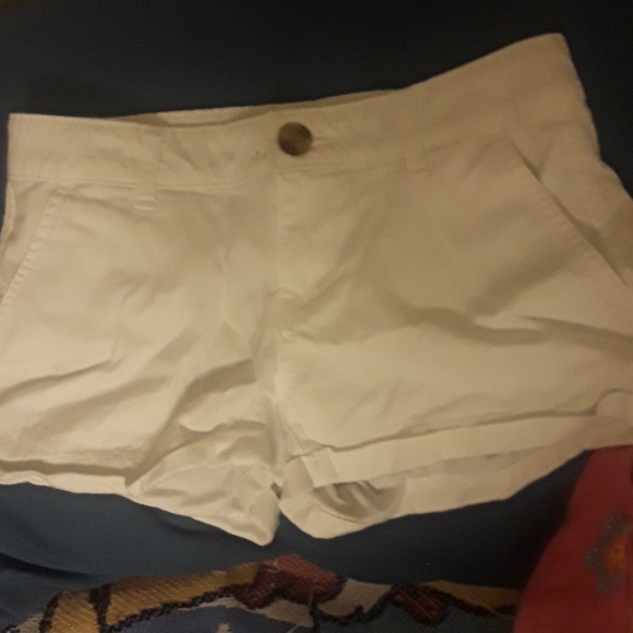 Shorts size three - Picture 1 of 2